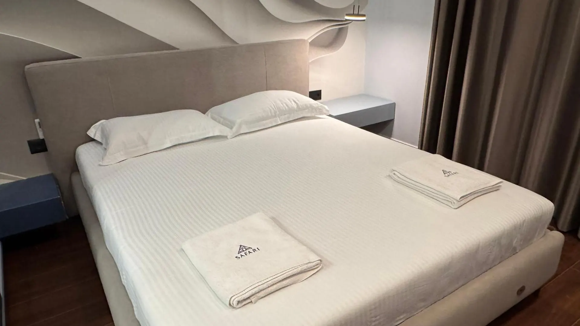 Hotell Safari Apartments Sarandë